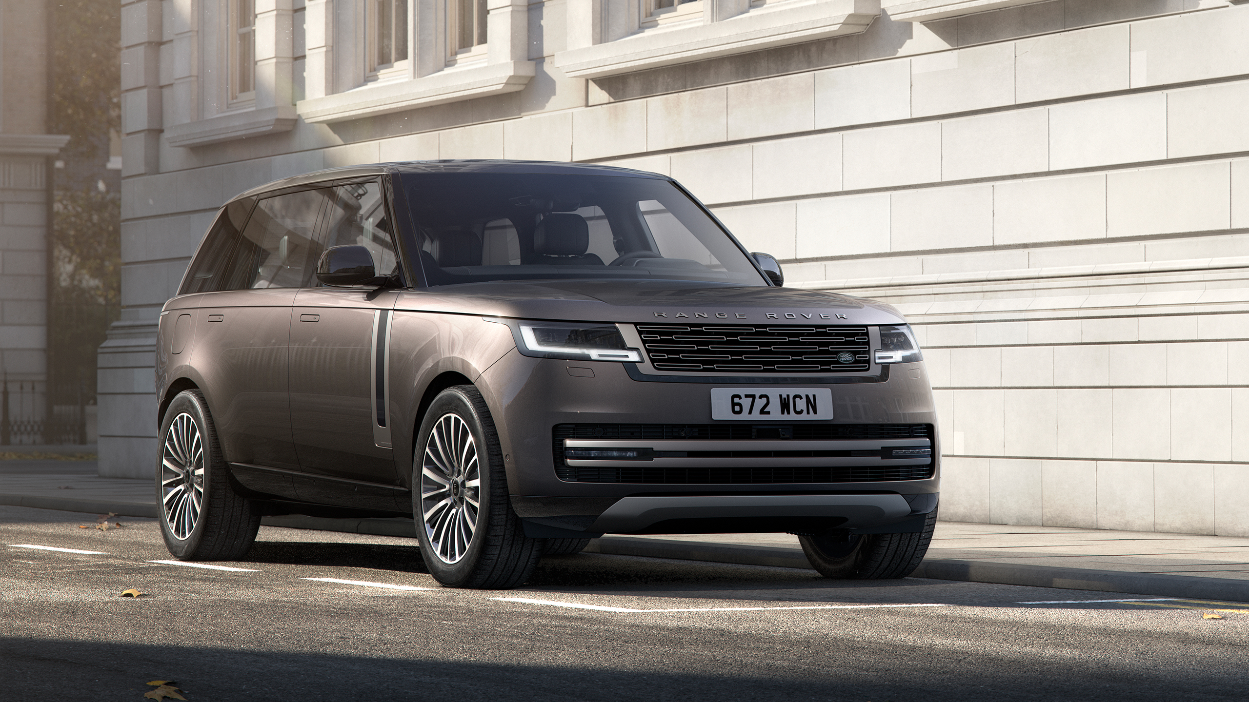 2026 flagship full-size Range Rover delivering peerless luxury